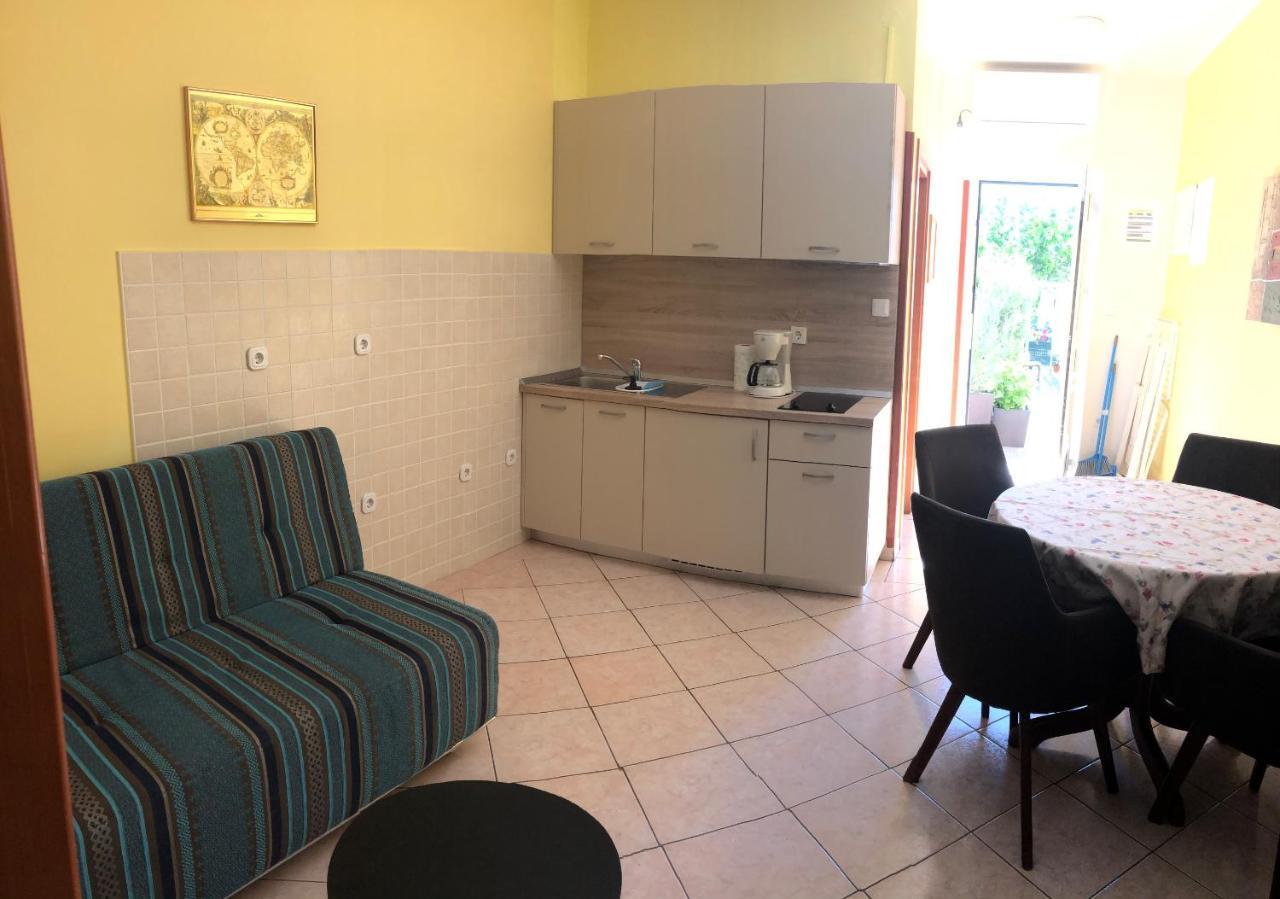 Apartments Eda Башка Екстер'єр фото